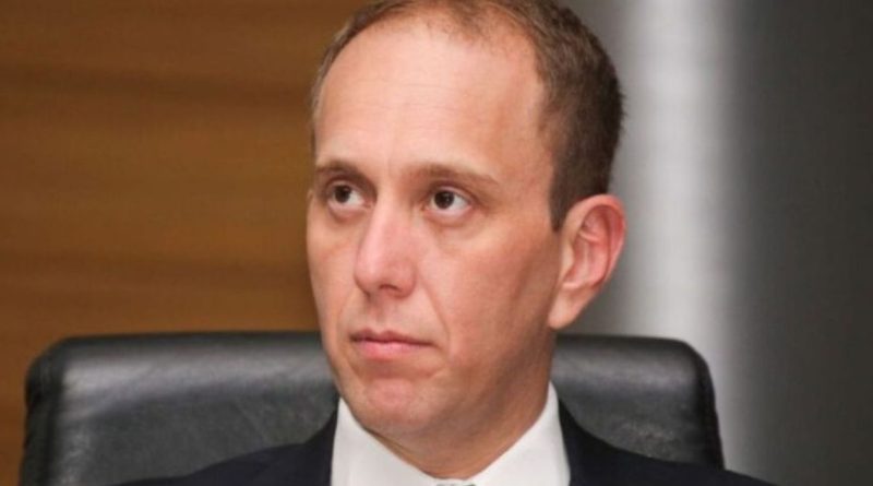 Futuro de Rodrigo Manga na Prefeitura deve ser decidido ainda esta semana pelo STF