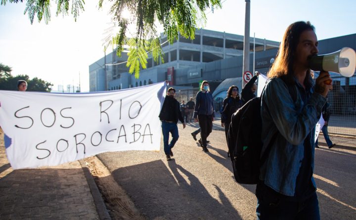 Obras da Marginal Direita começam com confusão no trânsito e protesto